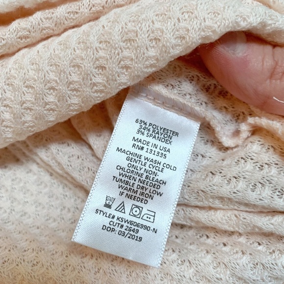 Socialite Pink Waffle Knit Top - Picture 4 of 4